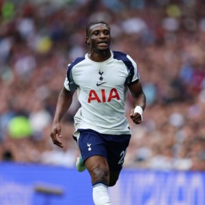 5500万镑去热刺！TA：切尔西本想用霍尔+4000万镑换库杜斯 但遭拒